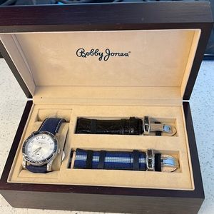 Bobby Jones Watch with Two Extra Bands NWT